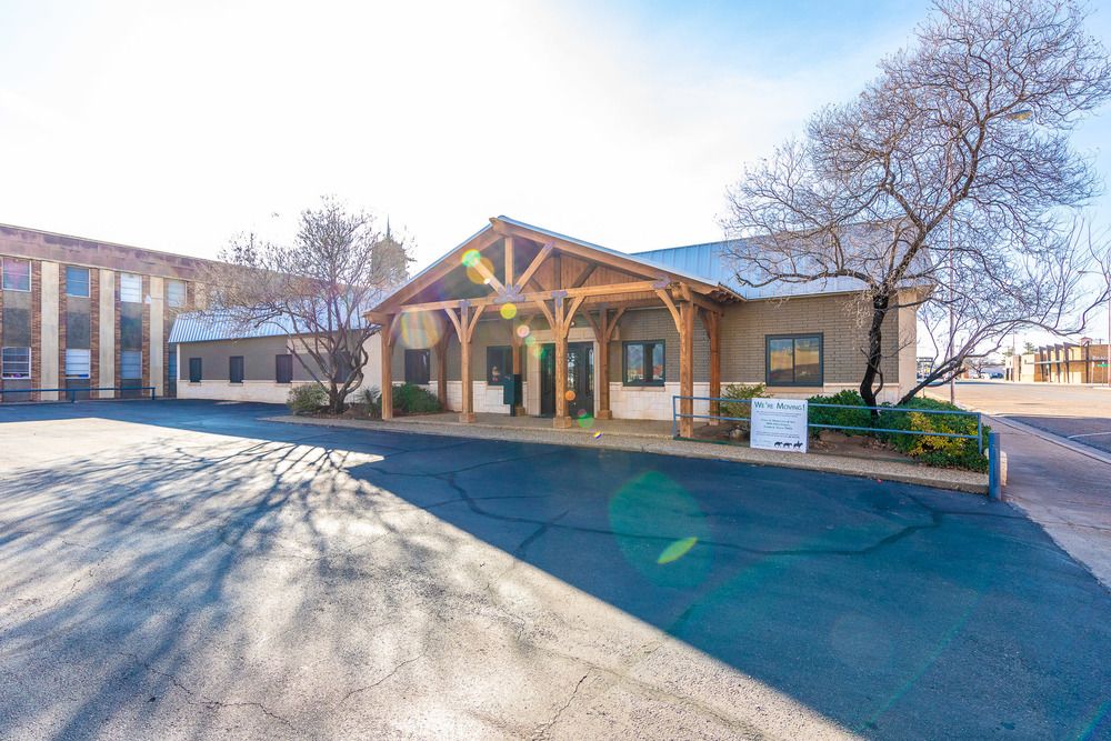 1507 13th St, Lubbock, TX 79401